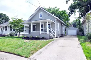 557 Wesleyan Ave, Barberton, OH 44203 - Photo 1