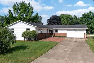 1012 Ashwood Dr, Wooster, OH 44691 - Photo 1