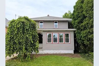 345 Wabash Avenue S, Brewster, OH 44613 - Photo 1