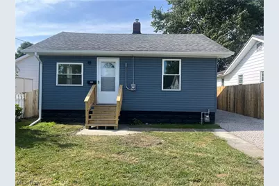 522 Courtland Street, Fairport Harbor, OH 44077 - Photo 1