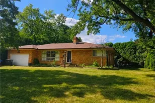 1933 Brookshire Rd, Akron, OH 44313 - Photo 1