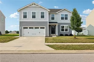 2689 Himelrigh Blvd, Barberton, OH 44203 - Photo 1