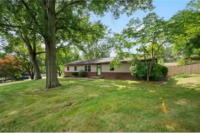 5760 Canterbury Road, New Franklin, OH 44319 - Photo 1