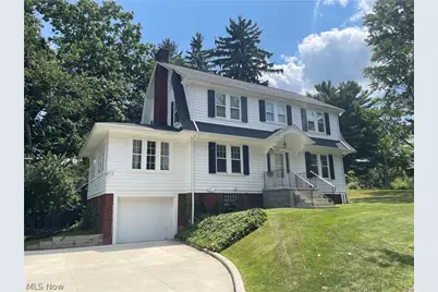 1479 Thornapple Avenue, Akron, OH 44301 - Photo 1
