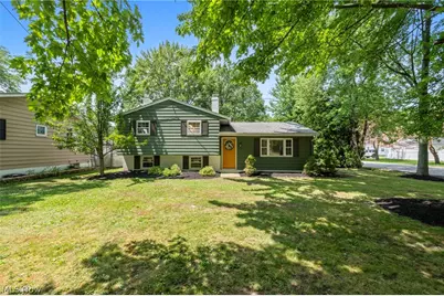 38380 Hurricane Drive, Willoughby, OH 44094 - Photo 1