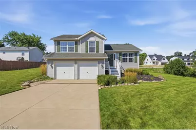900 Mallet Hill, Medina, OH 44256 - Photo 1