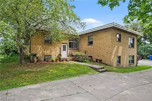 2039 4th St, Cuyahoga Falls, OH 44221 - Photo 1