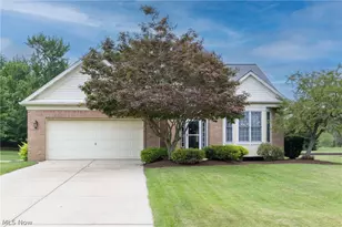 10082 Timothy Ln, Twinsburg, OH 44087 - Photo 1