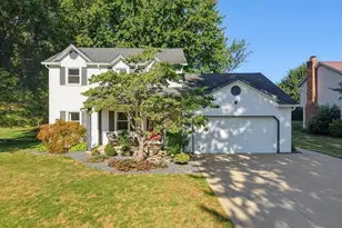 5078 Fox Ridge Dr, Green, OH 44720 - Photo 1