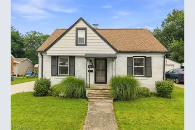 2508 Watson Avenue, Alliance, OH 44601 - Photo 1