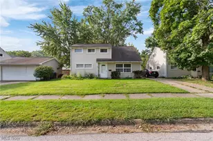 2610 Owaisa Rd, Cuyahoga Falls, OH 44221 - Photo 1