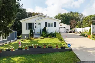 370 Rexford St, Akron, OH 44314 - Photo 1