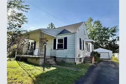135 Beechwood, Youngstown, OH 44512 - Photo 1