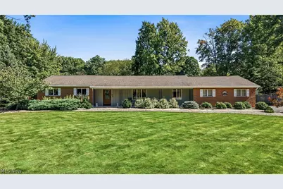 241 Cricket Lane, Cortland, OH 44410 - Photo 1