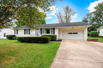 124 Yunker Court, Elyria, OH 44035 - Photo 1