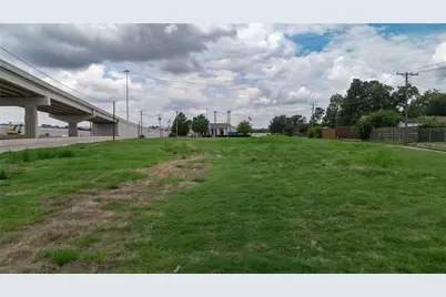 2390 Interstate 30, Mesquite, TX 75150 - Photo 6