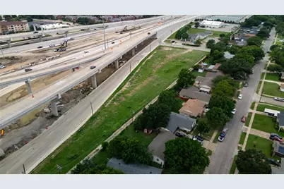2390 Interstate 30, Mesquite, TX 75150 - Photo 2