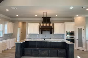 7081 Veal Station, Weatherford, TX 76085 - Photo 10