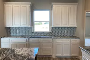 7081 Veal Station, Weatherford, TX 76085 - Photo 16