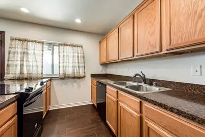 8302 Chesham Drive, Rowlett, TX 75088 - Photo 16
