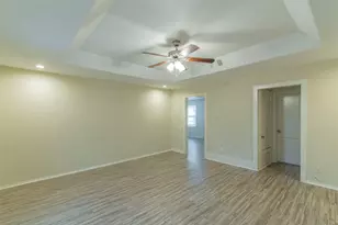 1006 Avenue C, Duncanville, TX 75137 - Photo 4