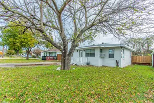 1006 Avenue C, Duncanville, TX 75137 - Photo 14
