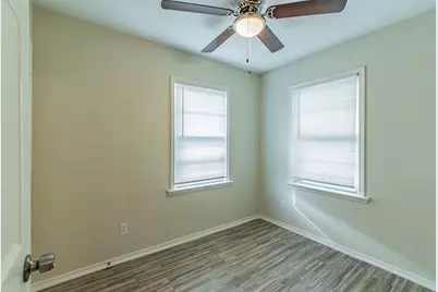1006 Avenue C, Duncanville, TX 75137 - Photo 8