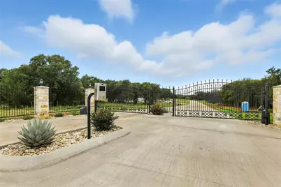 1316 County Road 602 Court, Burleson, TX 76028 - Photo 2