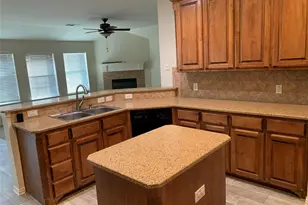 11711 Corsicana Dr, Frisco, TX 75035 - Photo 4