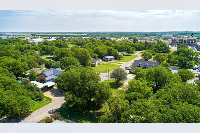117 N Dobson Street, Burleson, TX 76028 - Photo 6