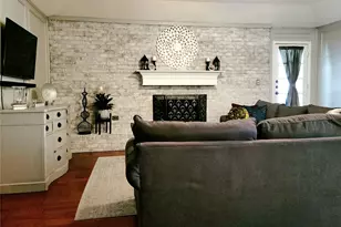 221 Lansford Dr, Benbrook, TX 76126 - Photo 6