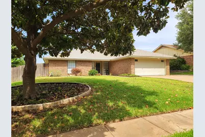 221 Lansford Drive, Benbrook, TX 76126 - Photo 1