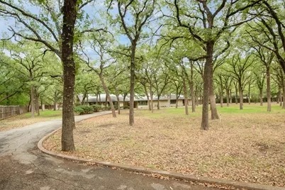 3216 Sunset Lane, Dalworthington Gardens, TX 76016 - Photo 4