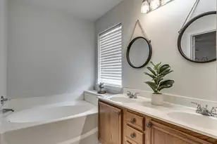 306 Ridge Hollow Trail, Venus, TX 76084 - Photo 18