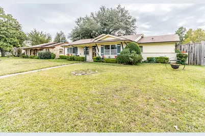 2323 Luau Street, Mesquite, TX 75150 - Photo 2