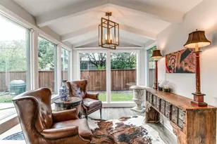 4107 Rock Creek Dr, Dallas, TX 75204 - Photo 12