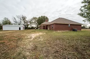 1385 FM 194, Blossom, TX 75416 - Photo 26