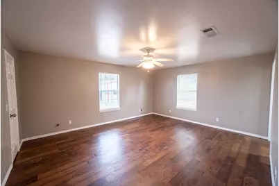 1385 Fm 194, Blossom, TX 75416 - Photo 6