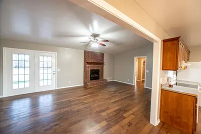 1385 Fm 194, Blossom, TX 75416 - Photo 4