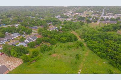 1218 W Church Street, Grand Prairie, TX 75050 - Photo 1