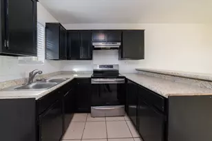 3844 Waldorf St, Fort Worth, TX 76119 - Photo 10