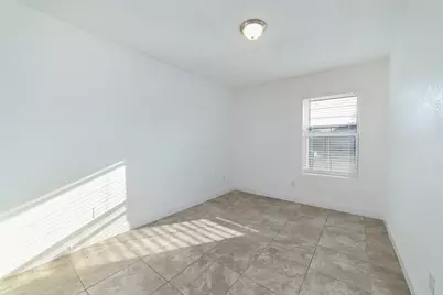 3844 Waldorf Street, Fort Worth, TX 76119 - Photo 14
