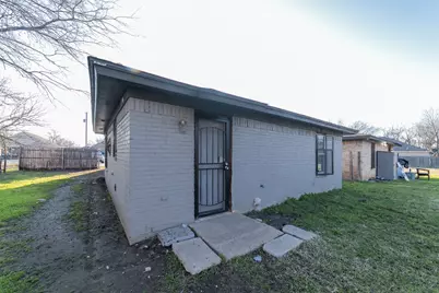 3844 Waldorf Street, Fort Worth, TX 76119 - Photo 26