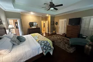 1602 Jefferson St, Bowie, TX 76230 - Photo 16