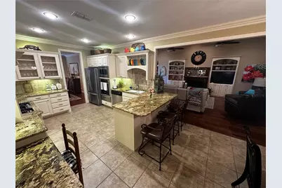 1602 Jefferson Street, Bowie, TX 76230 - Photo 8