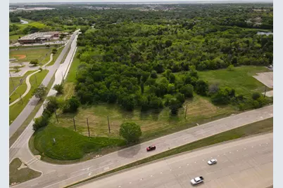 2200 N Carrier Parkway, Grand Prairie, TX 75050 - Photo 8