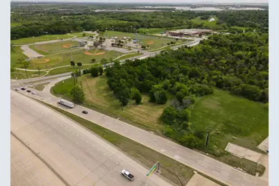 2200 N Carrier Parkway, Grand Prairie, TX 75050 - Photo 6