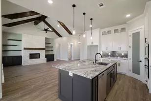 2067 Sunset Rdg Dr, Weatherford, TX 76087 - Photo 14