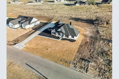 2067 Sunset Ridge Drive, Weatherford, TX 76087 - Photo 32