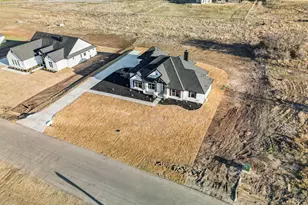 2067 Sunset Rdg Dr, Weatherford, TX 76087 - Photo 32
